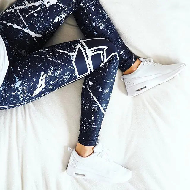 2022 New High-Waist Elastic Geometric Print Leggings